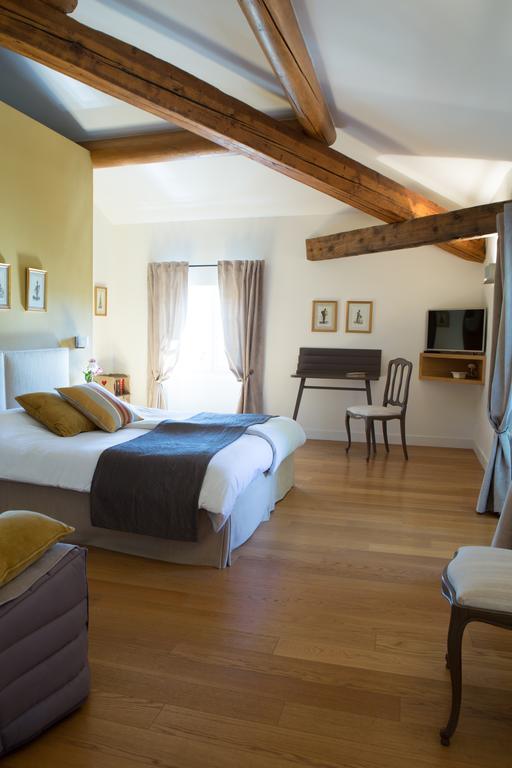 Espace De L'Hers Chateauneuf-du-Pape Luaran gambar